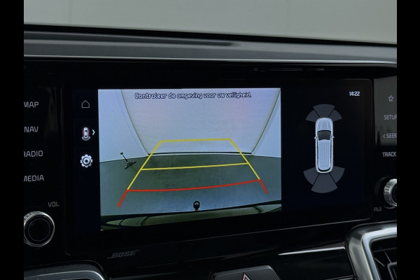 Kia Sorento 1.6T-GDI 265PK 4WD Plugin Hybrid DynamicPlusLine 7-Persoons Panoramadak Leder Trekhaak Adap.Cruise Bose® Stoel+Stuur+Achterbankv Apple Carplay Android Auto DAB Lmv Privacy Glas Led Elek.Stoelen Elek.Achterklep Fabrieksgarantie tot 24-8-2030/150.000KM 1e Eigenaar Dealeronderhouden 1.500KG Trekgewicht Origineel Nederlandse Auto