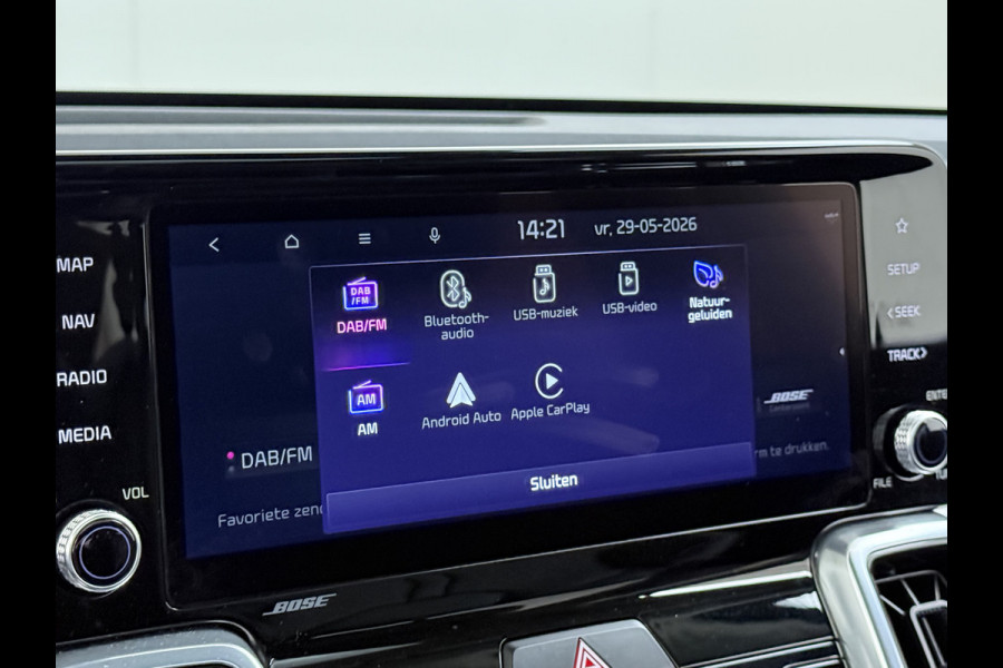 Kia Sorento 1.6T-GDI 265PK 4WD Plugin Hybrid DynamicPlusLine 7-Persoons Panoramadak Leder Trekhaak Adap.Cruise Bose® Stoel+Stuur+Achterbankv Apple Carplay Android Auto DAB Lmv Privacy Glas Led Elek.Stoelen Elek.Achterklep Fabrieksgarantie tot 24-8-2030/150.000KM 1e Eigenaar Dealeronderhouden 1.500KG Trekgewicht Origineel Nederlandse Auto
