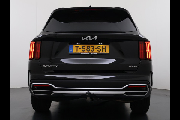 Kia Sorento 1.6T-GDI 265PK 4WD Plugin Hybrid DynamicPlusLine 7-Persoons Panoramadak Leder Trekhaak Adap.Cruise Bose® Stoel+Stuur+Achterbankv Apple Carplay Android Auto DAB Lmv Privacy Glas Led Elek.Stoelen Elek.Achterklep Fabrieksgarantie tot 24-8-2030/150.000KM 1e Eigenaar Dealeronderhouden 1.500KG Trekgewicht Origineel Nederlandse Auto