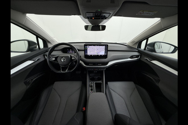 Škoda ENYAQ iV PanoDak Trekhaak Navi Camera Apple Carplay Android Auto Elek.Achterklep Ecc Cruise Control iV 60 SOH 89,6% Stuurverwarming Bluetooth Led Keyless advanced 1.000KG Trekgewicht 1e Eigenaar Origineel Nederlandse Auto