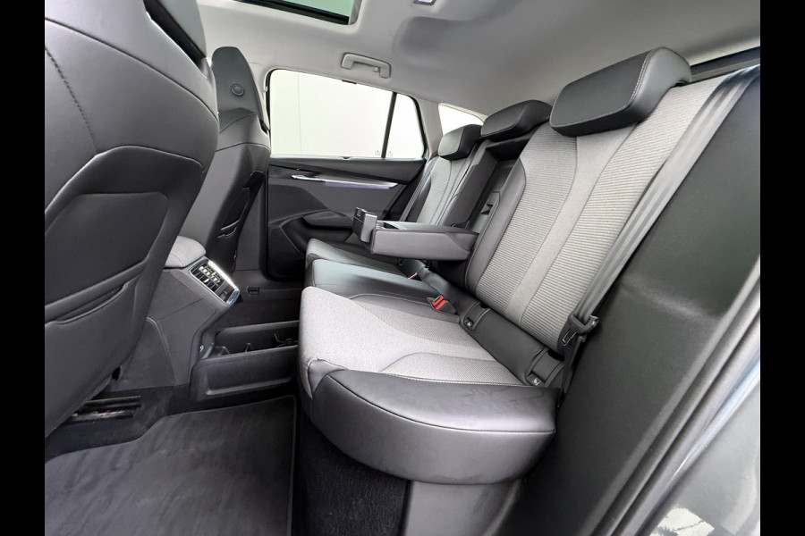 Škoda ENYAQ iV PanoDak Trekhaak Navi Camera Apple Carplay Android Auto Elek.Achterklep Ecc Cruise Control iV 60 SOH 89,6% Stuurverwarming Bluetooth Led Keyless advanced 1.000KG Trekgewicht 1e Eigenaar Origineel Nederlandse Auto