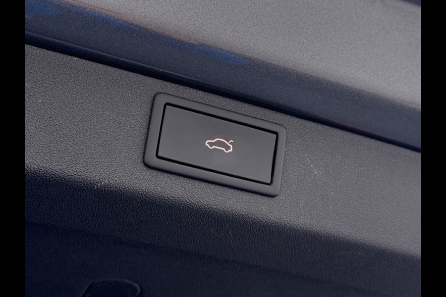 Škoda ENYAQ iV PanoDak Trekhaak Navi Camera Apple Carplay Android Auto Elek.Achterklep Ecc Cruise Control iV 60 SOH 89,6% Stuurverwarming Bluetooth Led Keyless advanced 1.000KG Trekgewicht 1e Eigenaar Origineel Nederlandse Auto