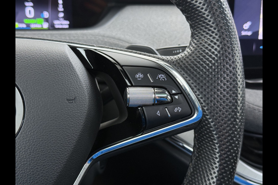 Škoda ENYAQ iV PanoDak Trekhaak Navi Camera Apple Carplay Android Auto Elek.Achterklep Ecc Cruise Control iV 60 SOH 89,6% Stuurverwarming Bluetooth Led Keyless advanced 1.000KG Trekgewicht 1e Eigenaar Origineel Nederlandse Auto