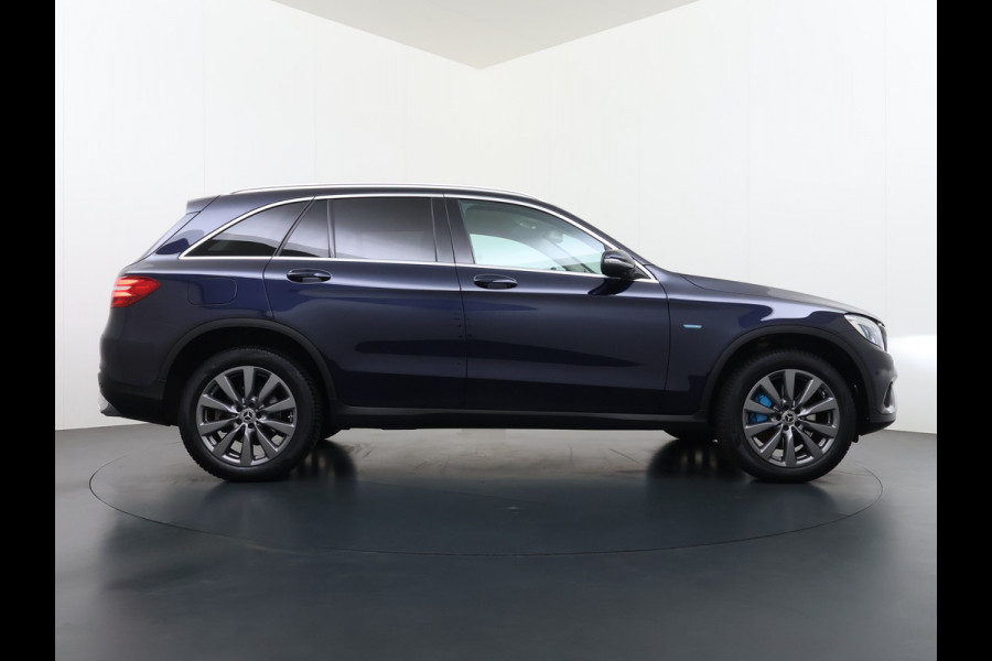 Mercedes-Benz GLC 350e Hybrid 4MATIC Premium Plus Exclusive Burmester®-Hifi Leder+Verwarmd Trekhaak 360°Camera Navi Ecc Elek.Achterklep Elek.Stoelen Lmv 19" Led Pdc AWD 4WD PHEV 2.000KG Trekgewicht Dealeronderhouden