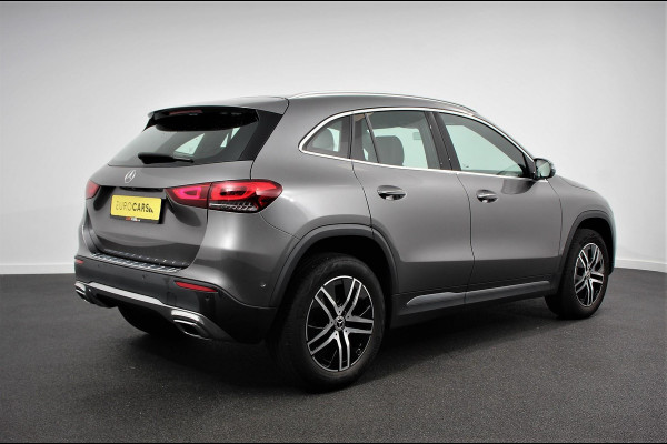 Mercedes-Benz GLA 200 Progressive Automaat Navigatie Climate control Cruise Control LED Elektrische Achterklep Lichtmetalen Velgen Camera