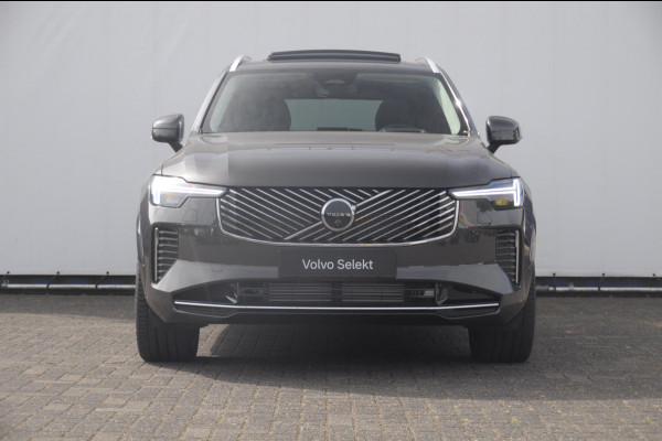 Volvo XC90 T8 408PK Automaat Plug-in hybrid AWD Ultra Bright / Luchtvering / Trekhaak / Panoramadak / Google services / Elektrisch bedienbare voorstoelen met geheugen / Stoelverwarming voor en achter