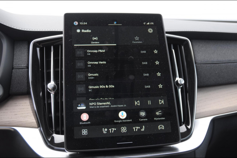 Volvo XC90 T8 408PK Automaat Plug-in hybrid AWD Ultra Bright / Luchtvering / Trekhaak / Panoramadak / Google services / Elektrisch bedienbare voorstoelen met geheugen / Stoelverwarming voor en achter