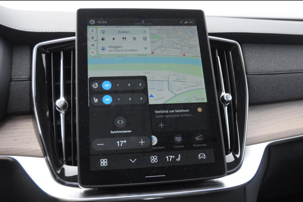 Volvo XC90 T8 408PK Automaat Plug-in hybrid AWD Ultra Bright / Luchtvering / Trekhaak / Panoramadak / Google services / Elektrisch bedienbare voorstoelen met geheugen / Stoelverwarming voor en achter