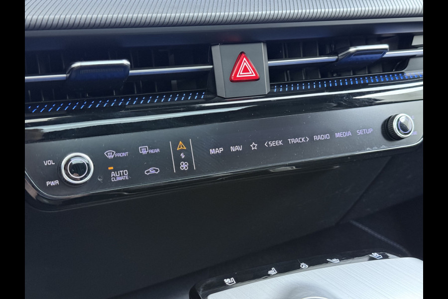 Kia Ev6 GT-Line 77.4kWh Warmtepomp Trekhaak Panoramadak Head-Up Display Meridian®-Audio Stoelkoeling+Verwarming Elek.Stoelen+Memory 360° Apple Carplay Android Auto Privacy Glas Lmv Led DAB Isofix Draadloze lader Dealeronderhouden Origineel Nederlandse Auto 1e Eigenaar