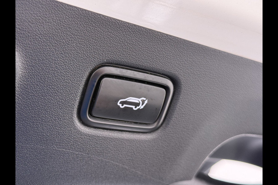 Kia Ev6 GT-Line 77.4kWh Warmtepomp Trekhaak Panoramadak Head-Up Display Meridian®-Audio Stoelkoeling+Verwarming Elek.Stoelen+Memory 360° Apple Carplay Android Auto Privacy Glas Lmv Led DAB Isofix Draadloze lader Dealeronderhouden Origineel Nederlandse Auto 1e Eigenaar