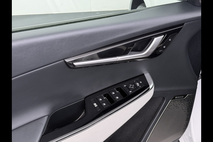 Kia Ev6 GT-Line 77.4kWh Warmtepomp Trekhaak Panoramadak Head-Up Display Meridian®-Audio Stoelkoeling+Verwarming Elek.Stoelen+Memory 360° Apple Carplay Android Auto Privacy Glas Lmv Led DAB Isofix Draadloze lader Dealeronderhouden Origineel Nederlandse Auto 1e Eigenaar