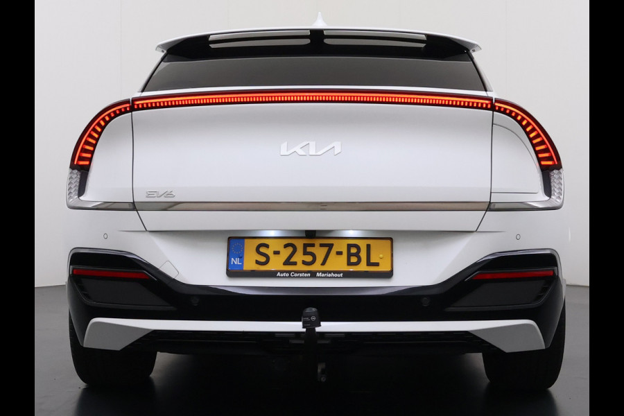Kia Ev6 GT-Line 77.4kWh Warmtepomp Trekhaak Panoramadak Head-Up Display Meridian®-Audio Stoelkoeling+Verwarming Elek.Stoelen+Memory 360° Apple Carplay Android Auto Privacy Glas Lmv Led DAB Isofix Draadloze lader Dealeronderhouden Origineel Nederlandse Auto 1e Eigenaar