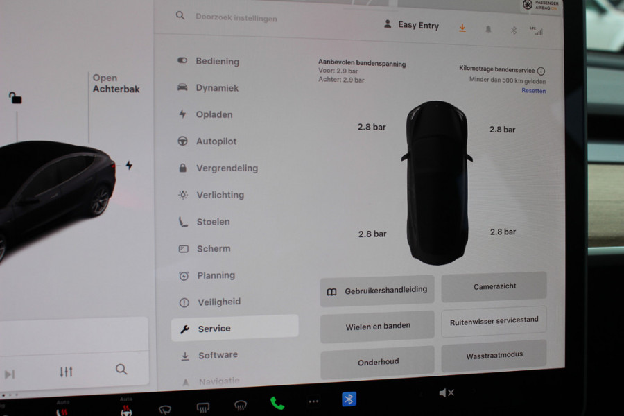 Tesla Model 3 Long Range AWD 75 kWh / FACELIFT / Autopilot / Panoramadak / Camera / Leder / 20'' / Leder / Premium Audio / Warmtepomp