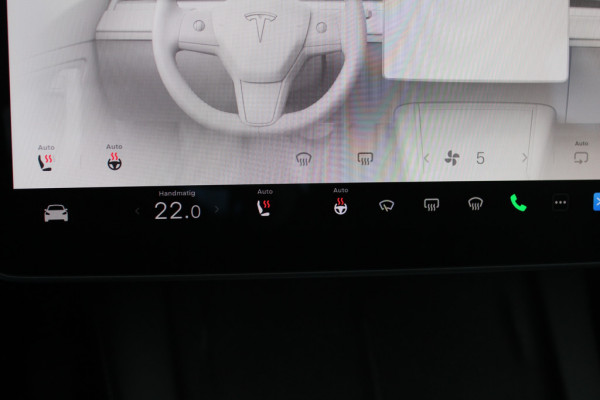 Tesla Model 3 Long Range AWD 75 kWh / FACELIFT / Autopilot / Panoramadak / Camera / Leder / 20'' / Leder / Premium Audio / Warmtepomp