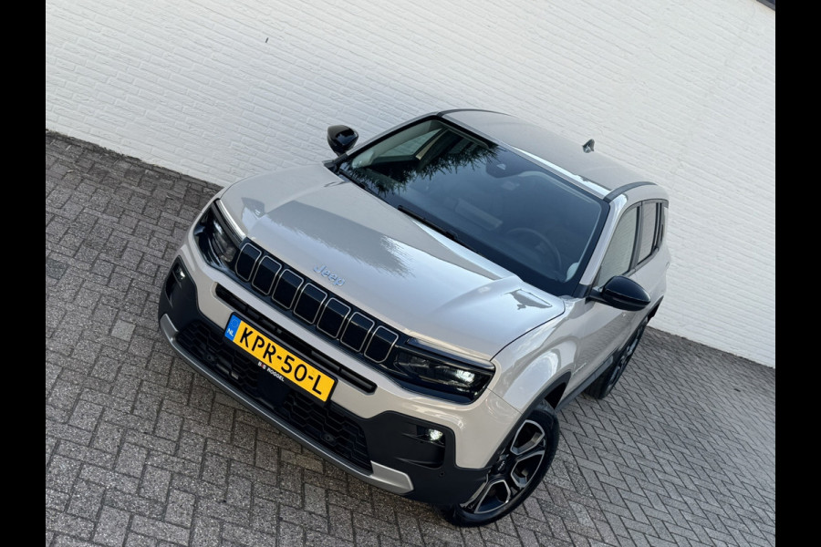 Jeep Avenger Summit 54 kWh Clima Camera Carplay Adaptive Cruise PDC voor en achter Half Leder