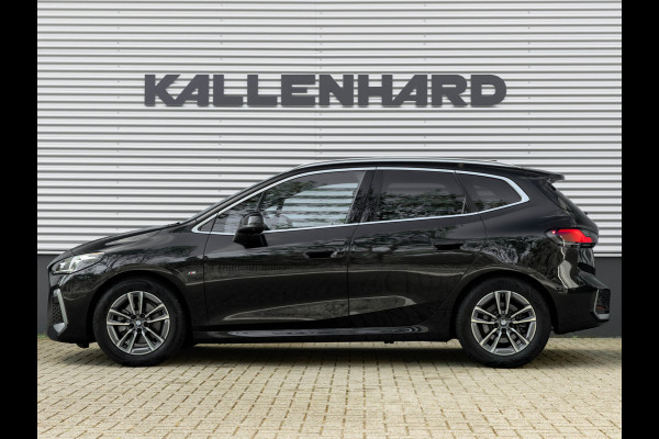 BMW 2 Serie Active Tourer 220i - M-Sport - Pano - Memoryzetels - Trekhaak - Head-Up