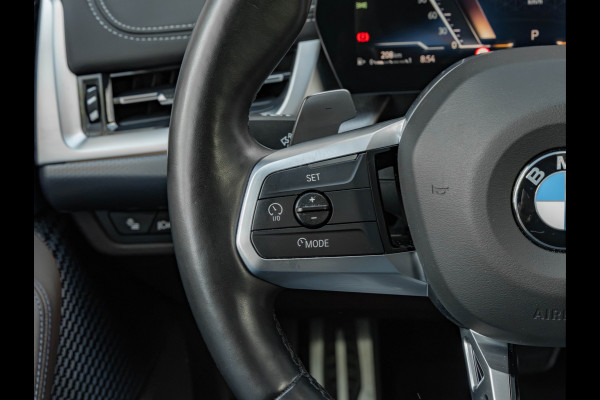 BMW 2 Serie Active Tourer 220i - M-Sport - Pano - Memoryzetels - Trekhaak - Head-Up