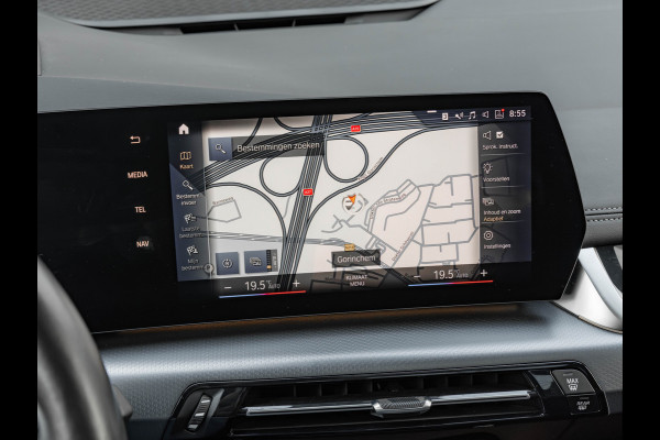 BMW 2 Serie Active Tourer 220i - M-Sport - Pano - Memoryzetels - Trekhaak - Head-Up