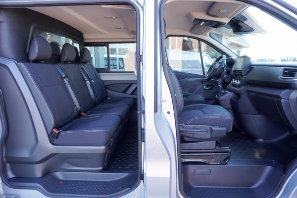 Renault Trafic 2.0 Blue dCi 170PK T29 L2H1 Extra DC Automaat nr. V038 | Climate | Cruise | Navi | Camera