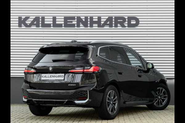 BMW 2 Serie Active Tourer 220i - M-Sport - Pano - Memoryzetels - Trekhaak - Head-Up
