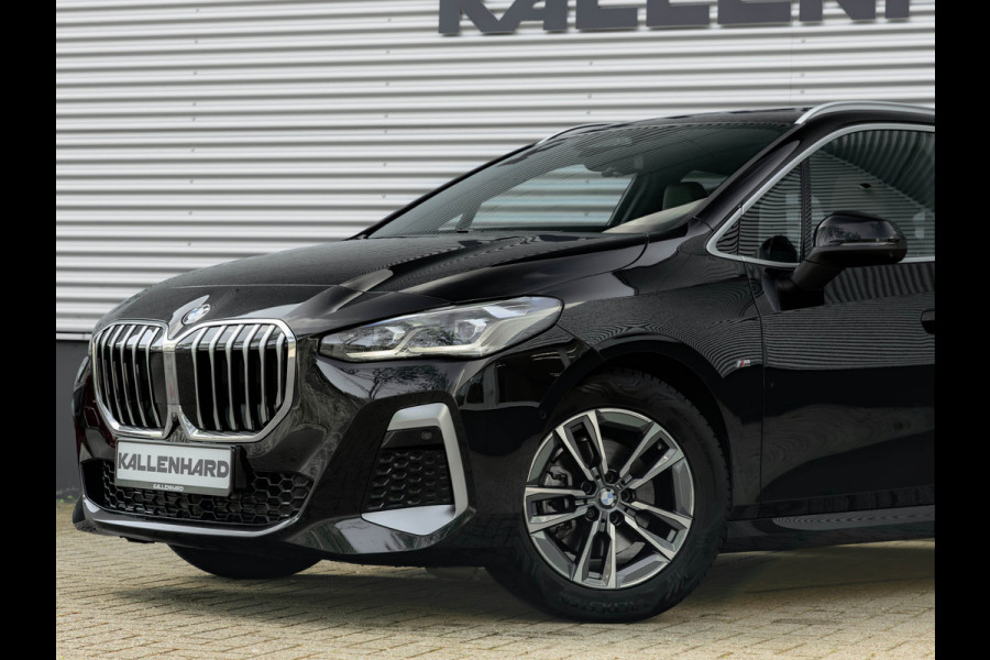 BMW 2 Serie Active Tourer 220i - M-Sport - Pano - Memoryzetels - Trekhaak - Head-Up