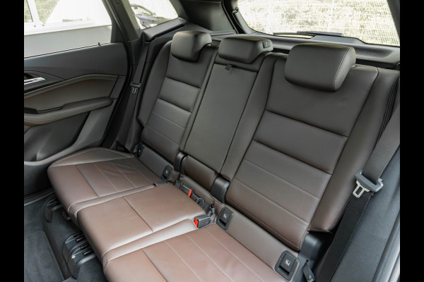 BMW 2 Serie Active Tourer 220i - M-Sport - Pano - Memoryzetels - Trekhaak - Head-Up