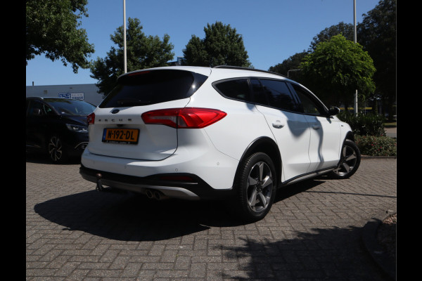 Ford FOCUS Wagon 1.0 EcoBoost Active Business Navi / Trekh / Stoel-stuurverwarming / Keyless / Deurvanger / Handgeschakeld