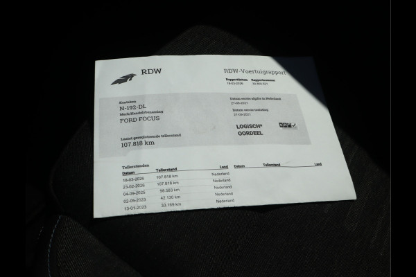 Ford FOCUS Wagon 1.0 EcoBoost Active Business Navi / Trekh / Stoel-stuurverwarming / Keyless / Deurvanger / Handgeschakeld