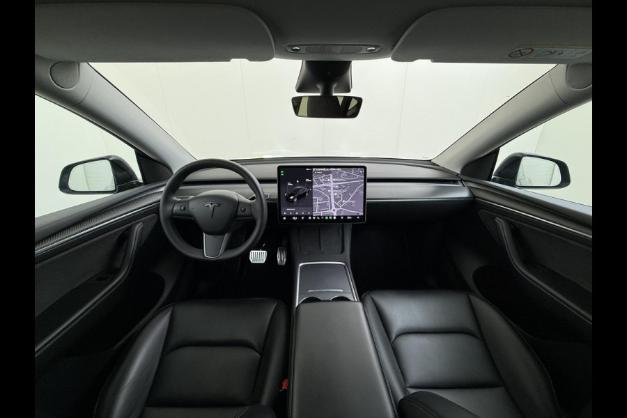 Tesla Model Y RWD 58 kWh AFNEEMBARE TREKHAAK | FABRIEKSGARANTIE OP ACCU & AANDRIJFLIJN TOT 03-2031 OF 160.000 KM | CARBON LIJSTEN |