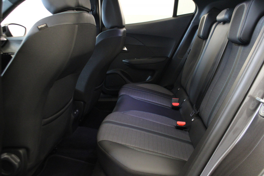 Peugeot 2008 1.2 PureTech Allure Pack |Navi|Camera|