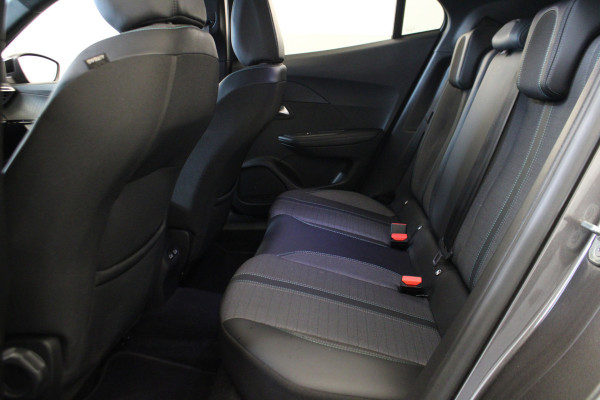 Peugeot 2008 1.2 PureTech Allure Pack |Navi|Camera|