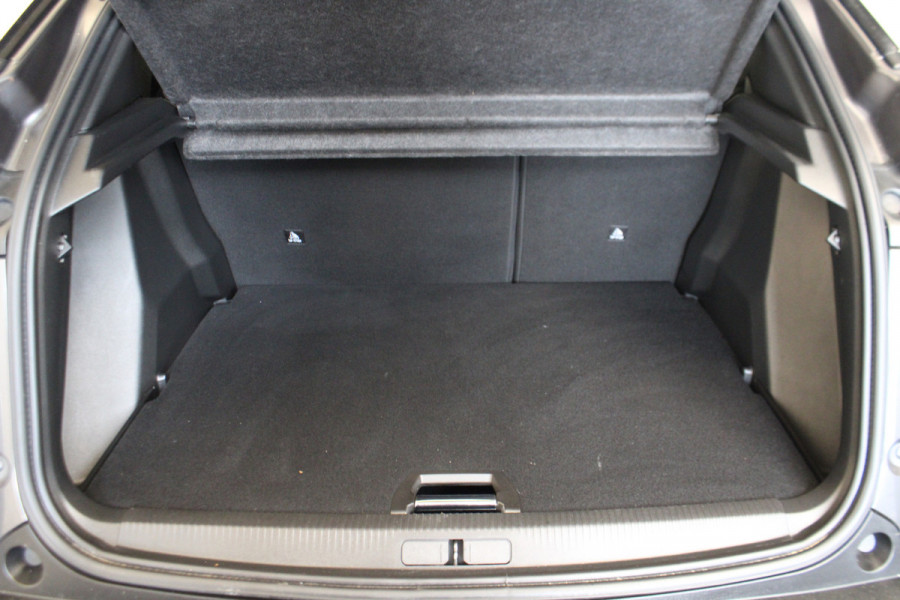 Peugeot 2008 1.2 PureTech Allure Pack |Navi|Camera|
