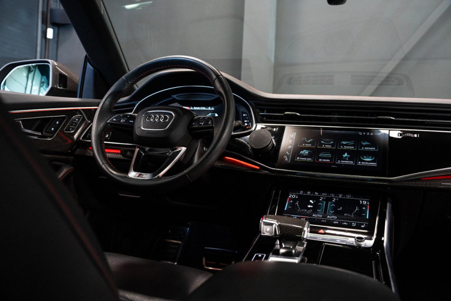 Audi Q8 4.0 TFSI SQ8 quattro *Bang & Olufsen / Panorama / Vierwielbesturing / HUD / Surround-view / Standverwarming*