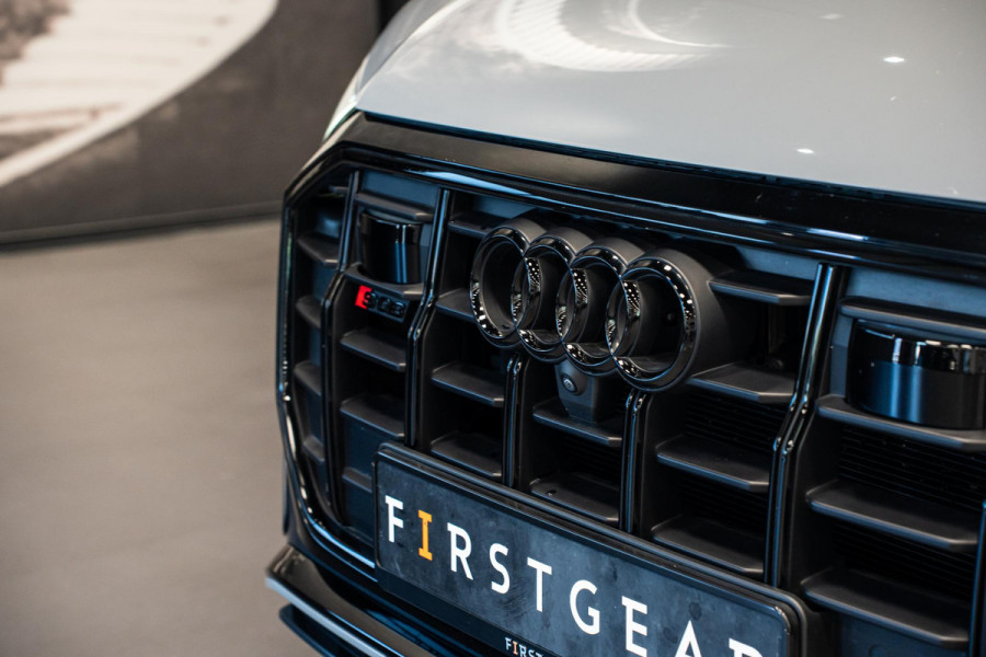 Audi Q8 4.0 TFSI SQ8 quattro *Bang & Olufsen / Panorama / Vierwielbesturing / HUD / Surround-view / Standverwarming*