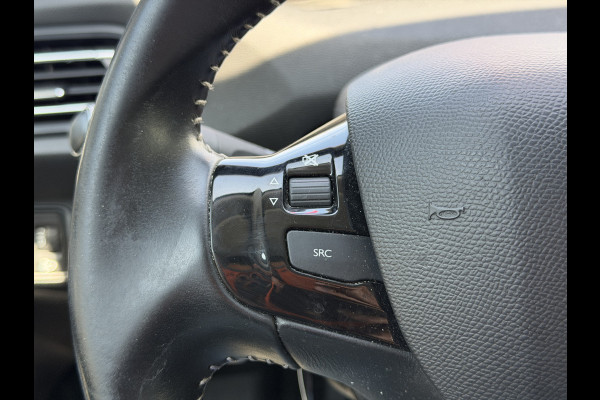 Peugeot 308 SW BWJ 2020 | 1.2T 111PK ACTIVE | CLIMA | NAVI | CARPLAY | CRUISE | LICHTMETAAL | PDC | PRIVACY GLASS |