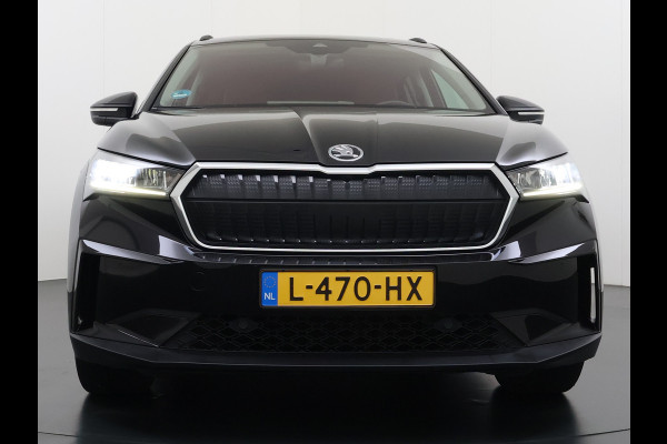 Škoda ENYAQ iV 60 Panoramadak Trekhaak Leder Adap.Cruise Stoel+Stuur+Achterbankverwarming Camera 3-Zone Ecc SOH 90% Keyless Navi Pdc Elek.Achterklep Apple Carplay Android Auto P-Assist Privacy Glas Led Lmv 20" 1.000KG Trekgewicht 1e Eigenaar Origineel Nederlandse Auto Zeer compleet
