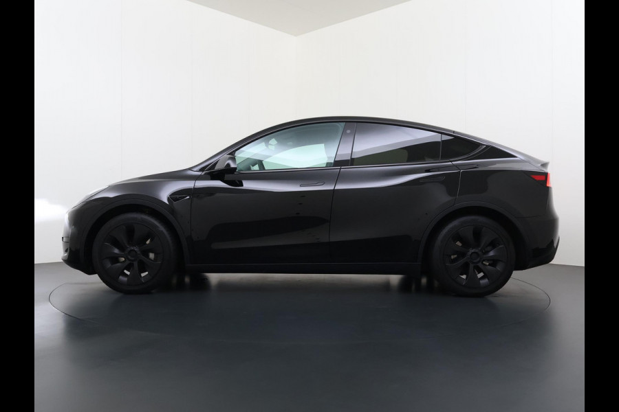 Tesla Model Y RWD 58 kWh AFNEEMBARE TREKHAAK | FABRIEKSGARANTIE OP ACCU & AANDRIJFLIJN TOT 03-2031 OF 160.000 KM | CARBON LIJSTEN |