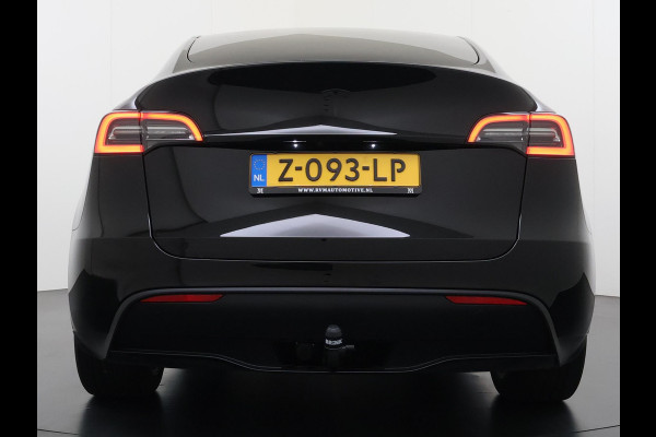 Tesla Model Y RWD 58 kWh AFNEEMBARE TREKHAAK | FABRIEKSGARANTIE OP ACCU & AANDRIJFLIJN TOT 03-2031 OF 160.000 KM | CARBON LIJSTEN |