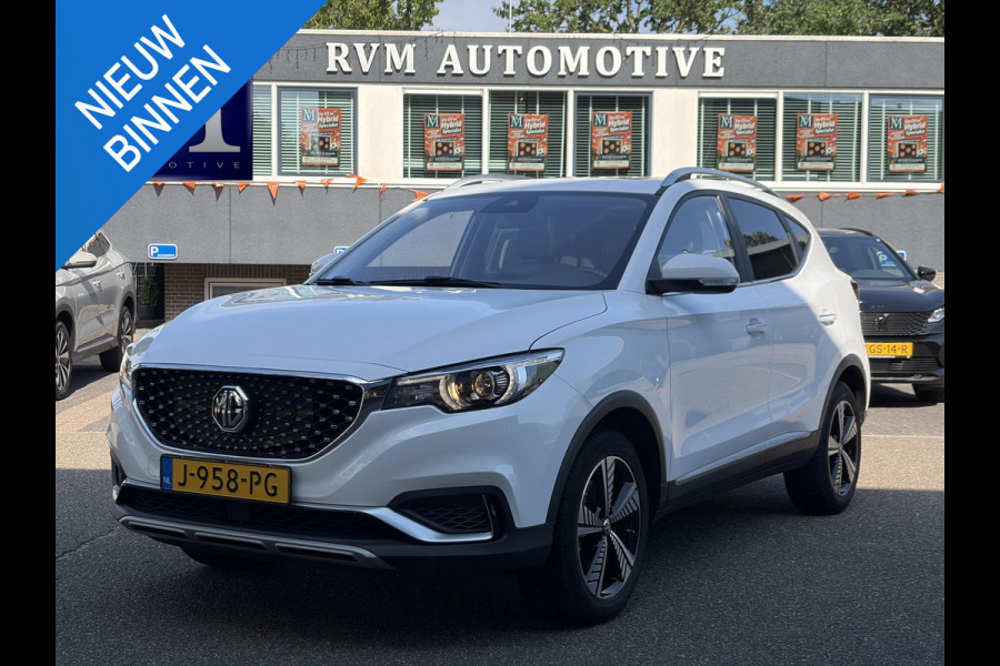 MG Mg Zs EV Luxury 45 kWh AUTOMAAT | PANORAMA DAK | SOH 95%| LEDER | CAMARA | NET ONDERHOUD GEHAD BIJ MG, RIJKLAAR! |