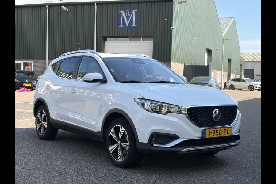 MG Mg Zs EV Luxury 45 kWh AUTOMAAT | PANORAMA DAK | SOH 95%| LEDER | CAMARA | NET ONDERHOUD GEHAD BIJ MG, RIJKLAAR! |