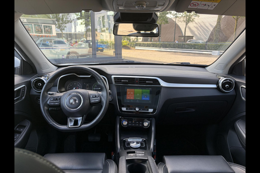 MG Mg Zs EV Luxury 45 kWh AUTOMAAT | PANORAMA DAK | SOH 95%| LEDER | CAMARA | NET ONDERHOUD GEHAD BIJ MG, RIJKLAAR! |