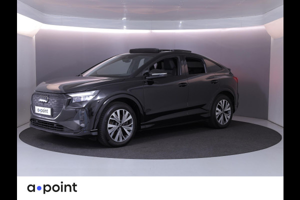 Audi Q4 e-tron 40 S edition 77 kWh 204 pk | Navigatie | Panoramadak | Parkeersensoren (Park assist) | Achteruitrijcamera | Autom. airco (3 zones) | Keyless | S-Line |