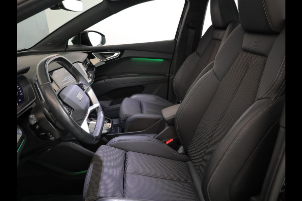 Audi Q4 e-tron 40 S edition 77 kWh 204 pk | Navigatie | Panoramadak | Parkeersensoren (Park assist) | Achteruitrijcamera | Autom. airco (3 zones) | Keyless | S-Line |