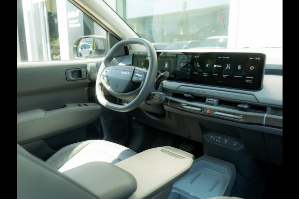 Kia EV3 Plus Advanced 81.4 kWh | Schuifkantel dak| Elektrische achterklep | Stoel en stuurverwarming |