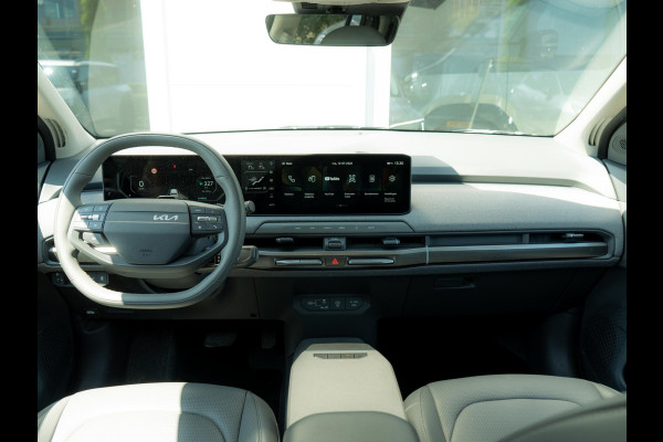 Kia EV3 Plus Advanced 81.4 kWh | Schuifkantel dak| Elektrische achterklep | Stoel en stuurverwarming |