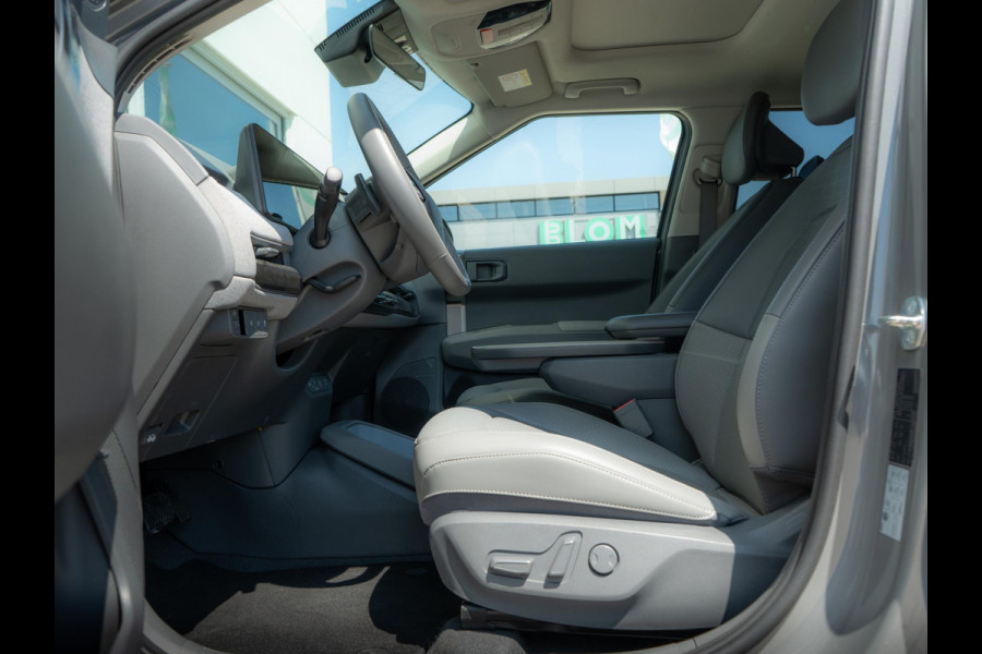 Kia EV3 Plus Advanced 81.4 kWh | Schuifkantel dak| Elektrische achterklep | Stoel en stuurverwarming |