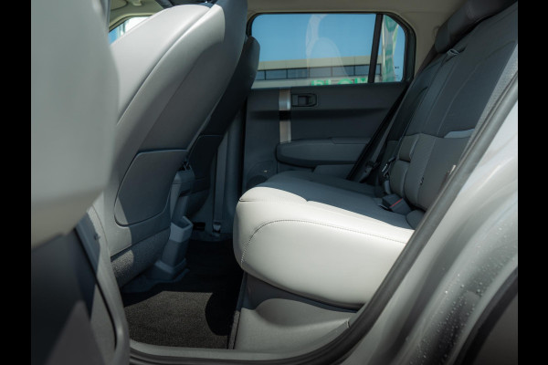 Kia EV3 Plus Advanced 81.4 kWh | Schuifkantel dak| Elektrische achterklep | Stoel en stuurverwarming |