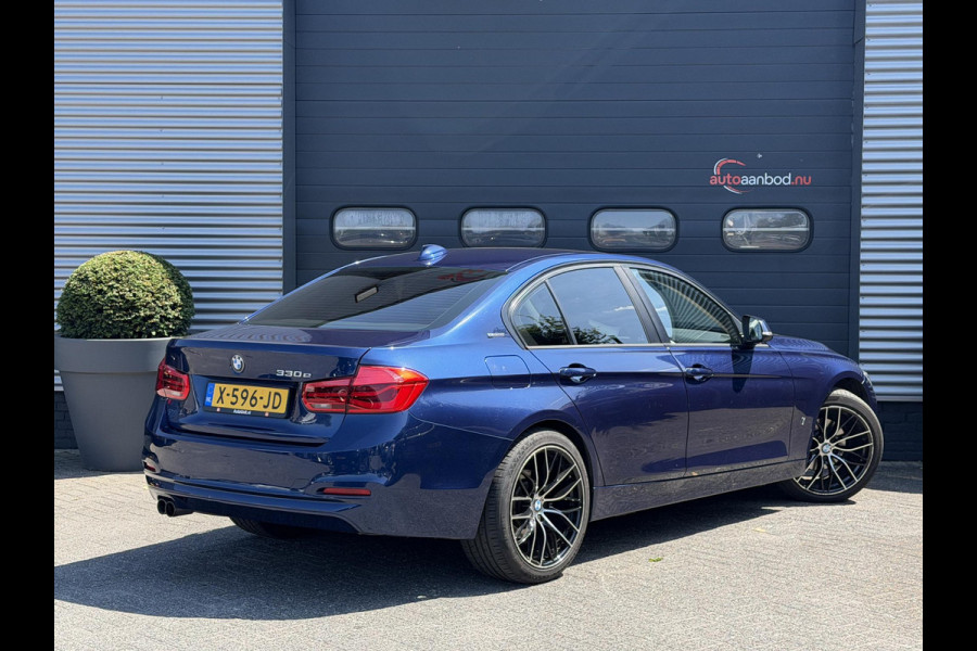 BMW 3-serie 330e High Executive SOH 91,3% | Navigatie | Lederen Bekleding | 19 Inch Lichtmetalen Velgen | Cruise Control |
