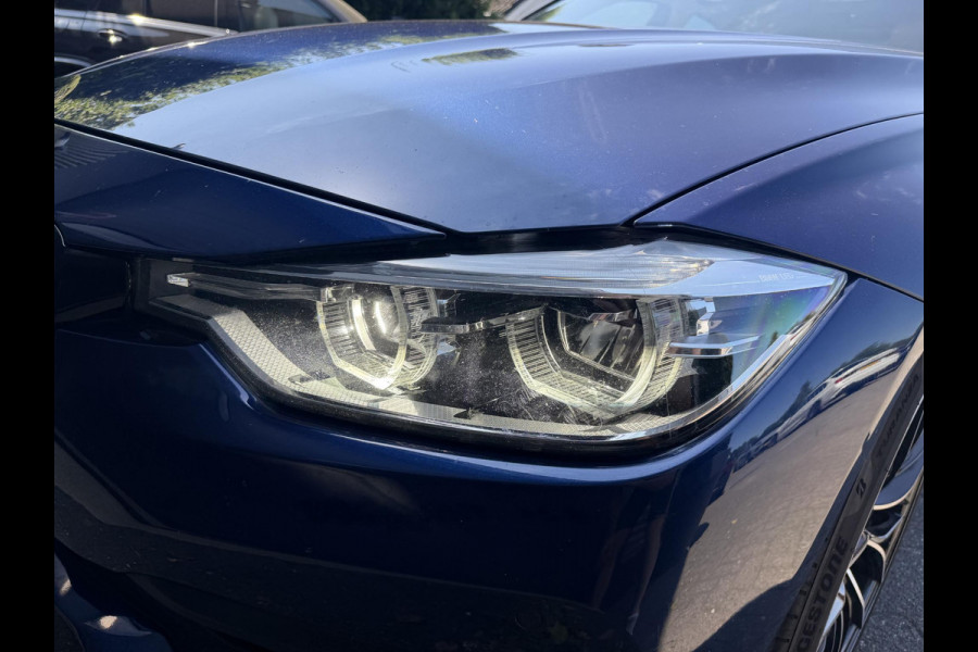 BMW 3-serie 330e High Executive SOH 91,3% | Navigatie | Lederen Bekleding | 19 Inch Lichtmetalen Velgen | Cruise Control |