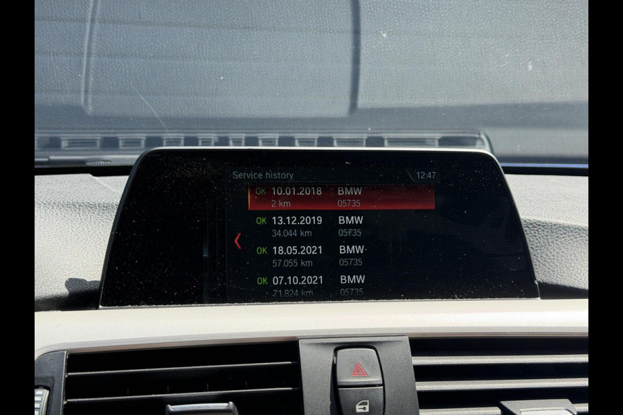 BMW 3-serie 330e High Executive SOH 91,3% | Navigatie | Lederen Bekleding | 19 Inch Lichtmetalen Velgen | Cruise Control |